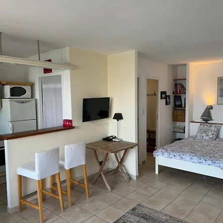 Les Marines De Apartment
