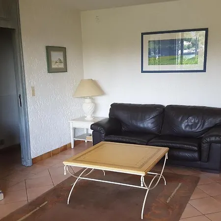 Apartment Les Marines De